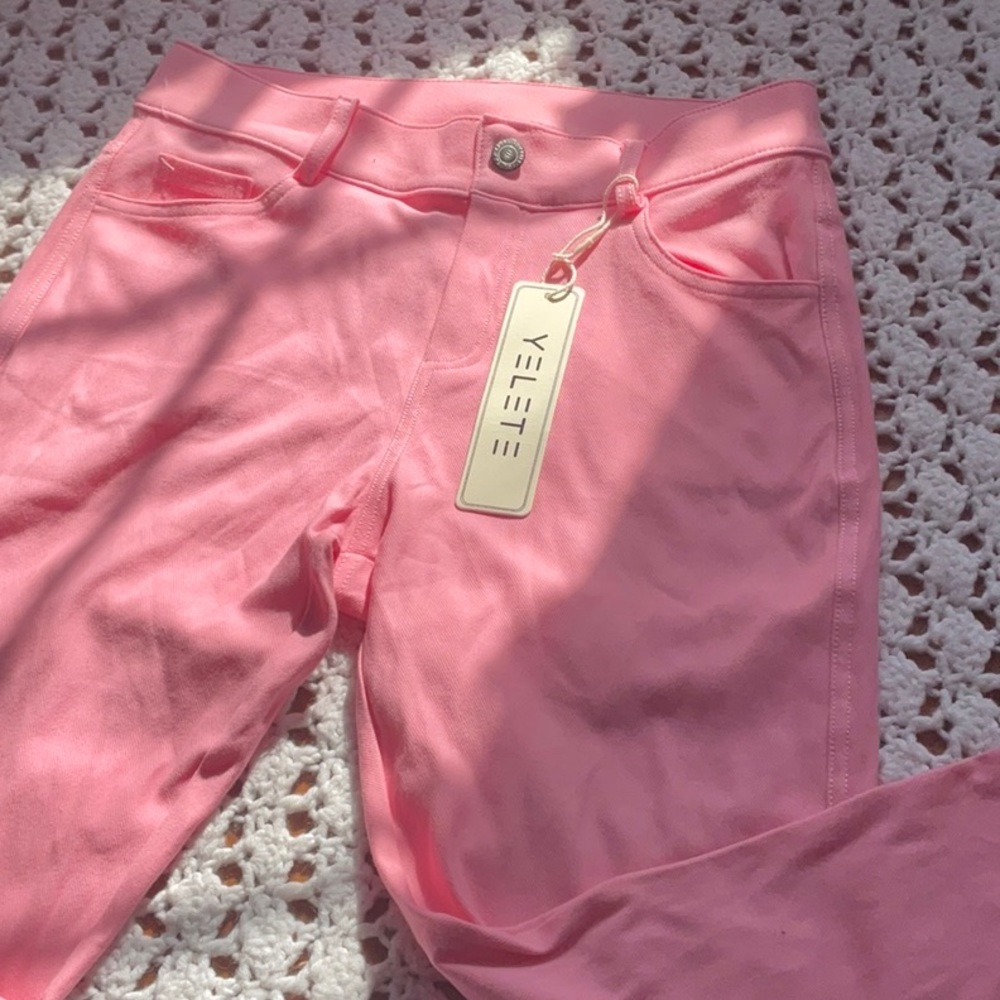 NWT jean jeggings by yelete